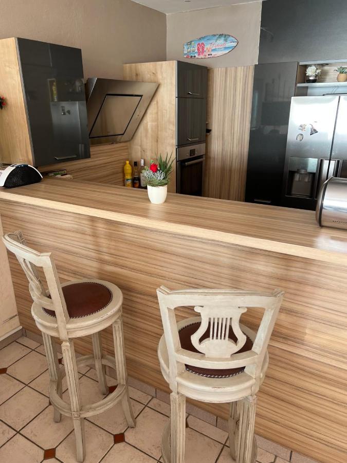 Appartement Mar E Souleu Avec Terrasse Et Vue Mer Au Grau Du Roi Le Grau-du-Roi Esterno foto